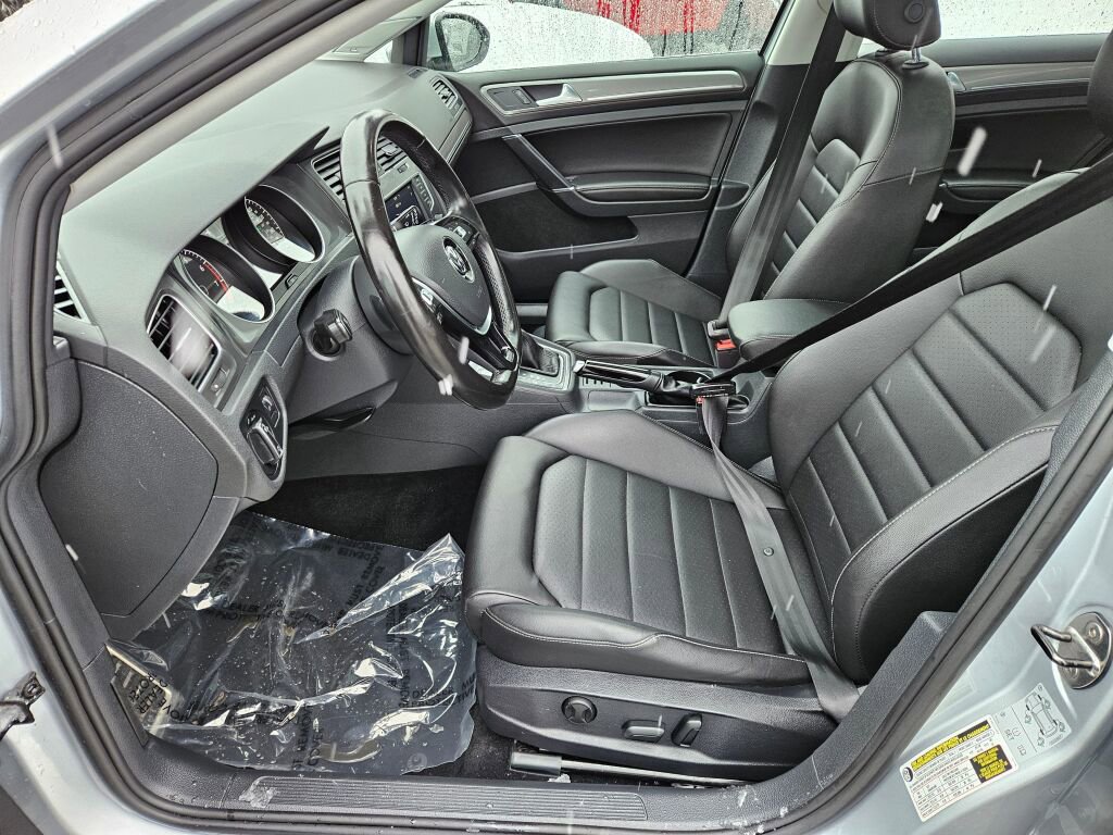 Used 2017 Volkswagen Golf Alltrack SE image 17