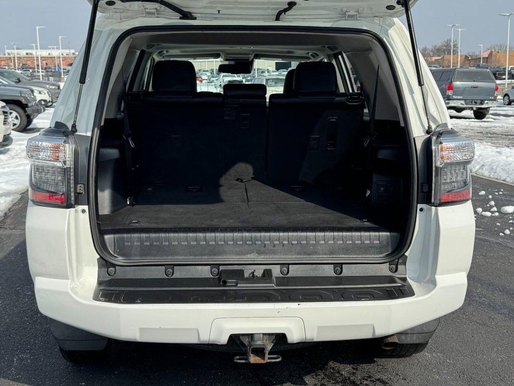 Certified 2021 Toyota 4Runner SR5 Premium w/ Moonroof Package image 4