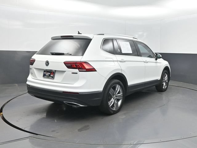 Used 2021 Volkswagen Tiguan SEL AWD/4WD image 33