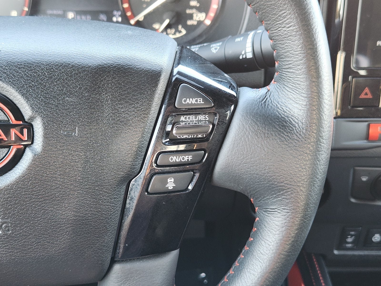 Used 2026 Nissan Frontier PRO-4X AWD/4WD image 39