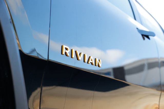 Used 2022 Rivian R1T Launch Edition image 41