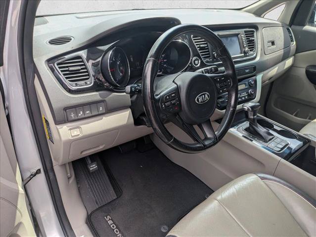 Used 2018 Kia Sedona EX FWD image 9