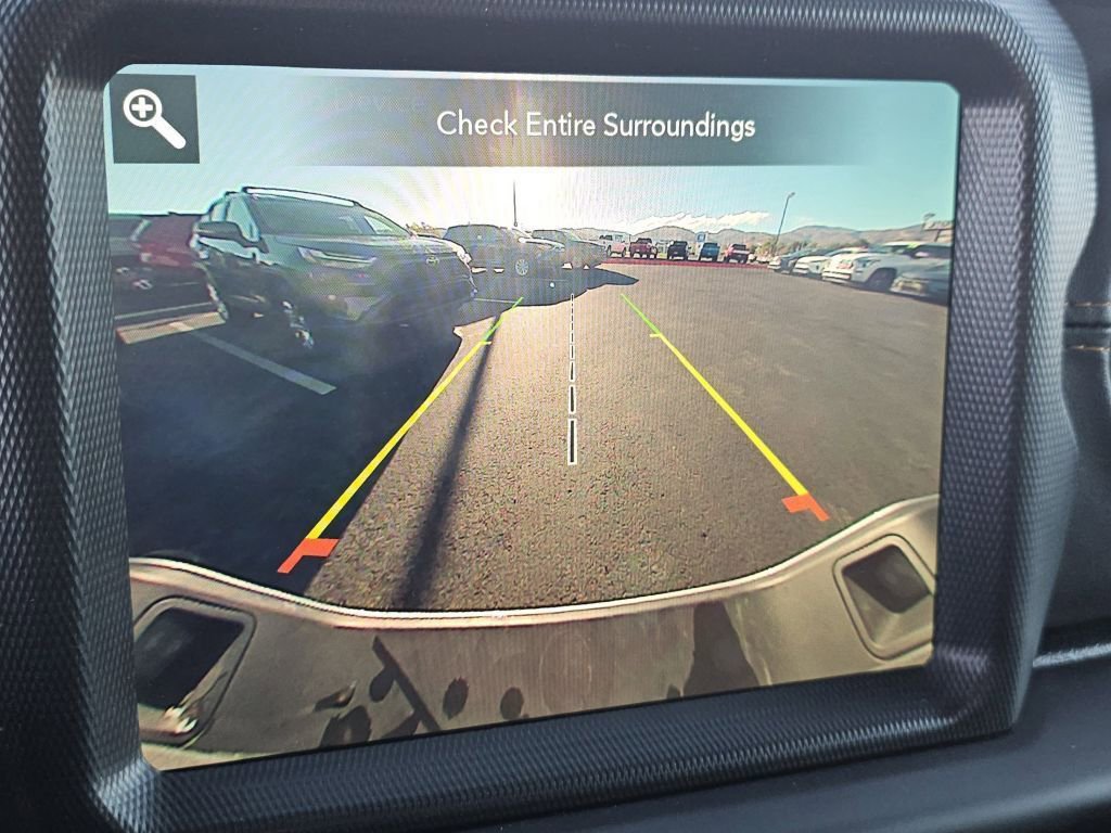 Used 2021 Jeep Gladiator Overland image 17