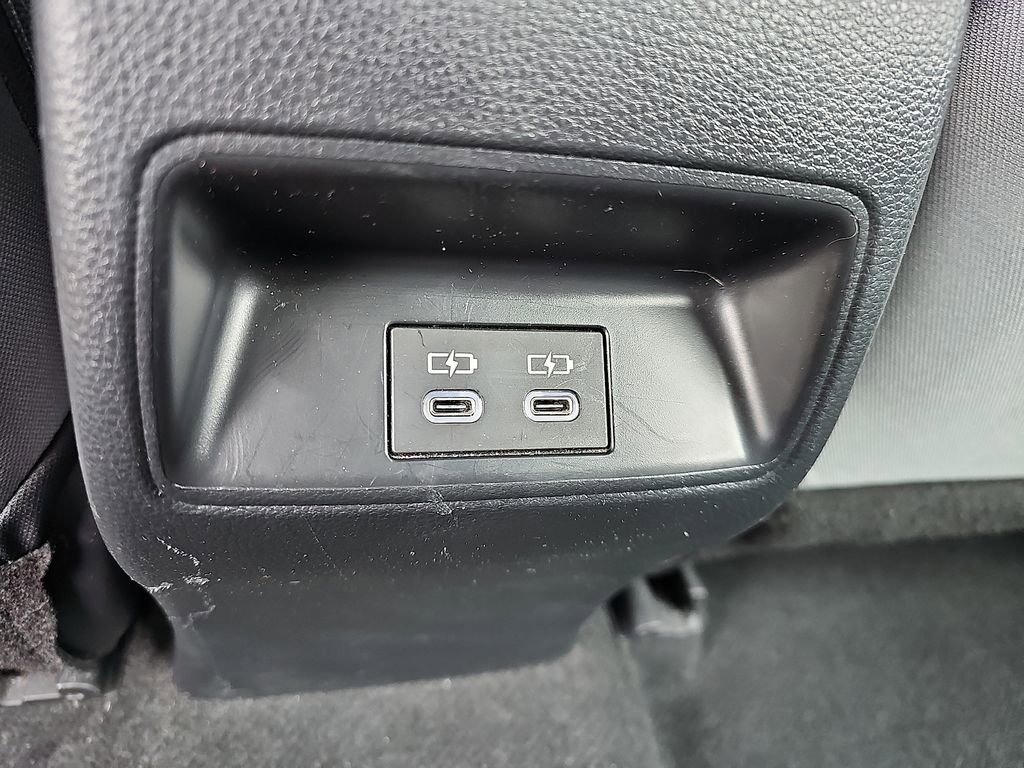 Used 2024 Toyota Corolla SE FWD image 11