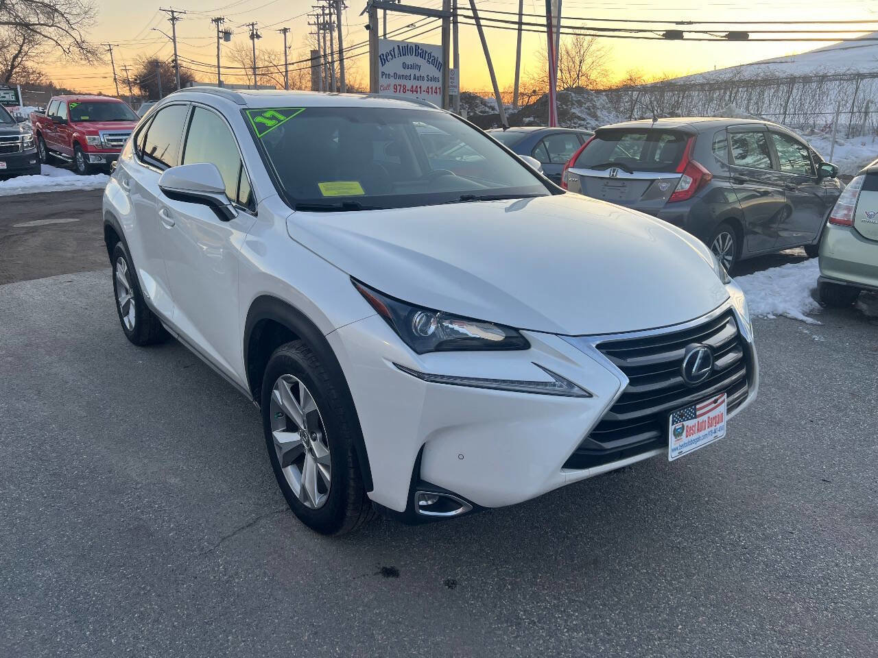 Used 2017 Lexus NX 300h AWD w/ Premium Package image 5