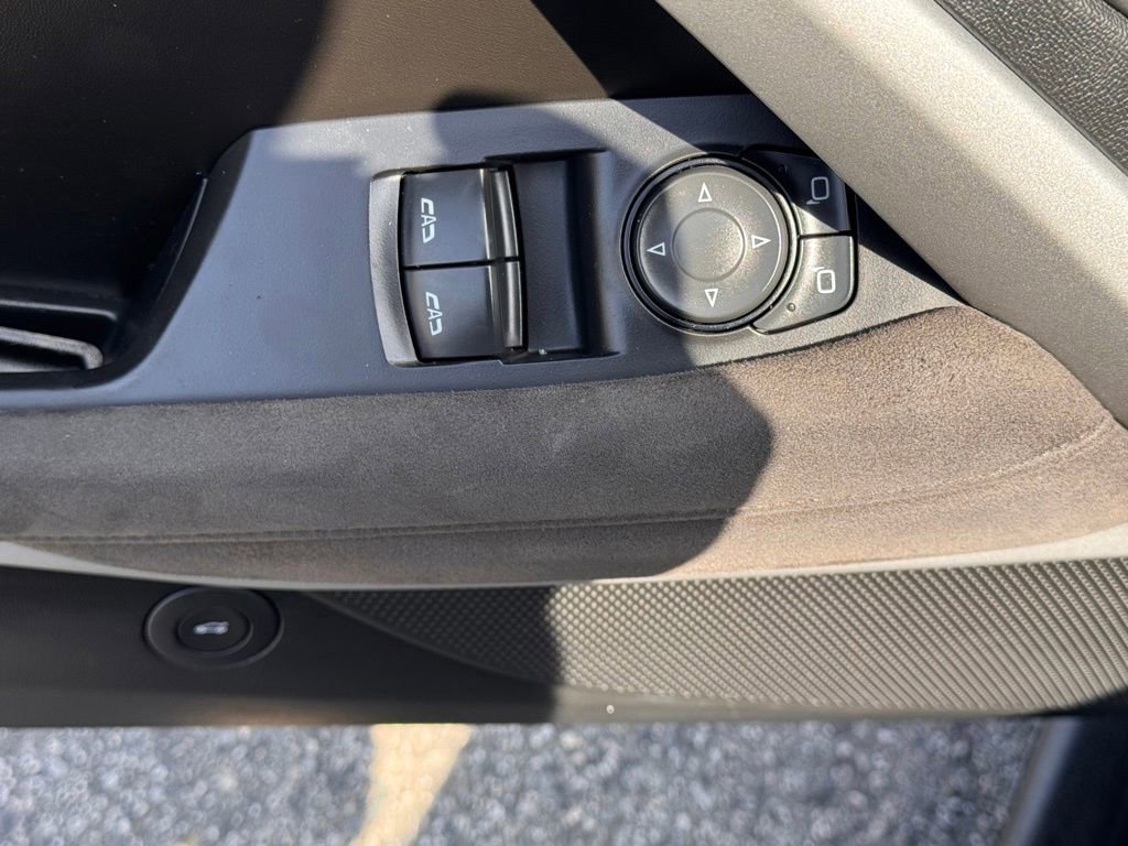 Used 2018 Chevrolet Camaro SS RWD image 16