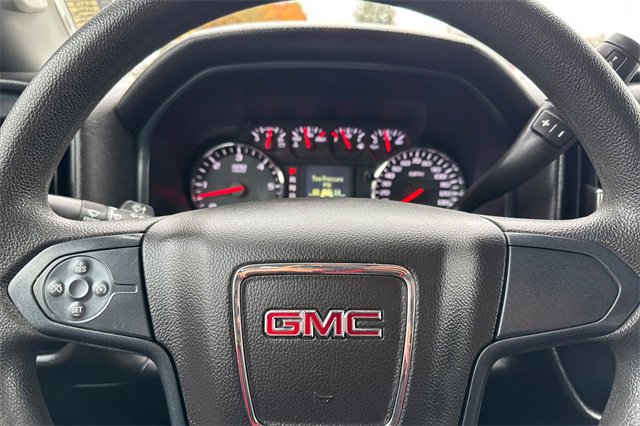 Used 2017 GMC Sierra 2500 2WD Crew Cab image 34