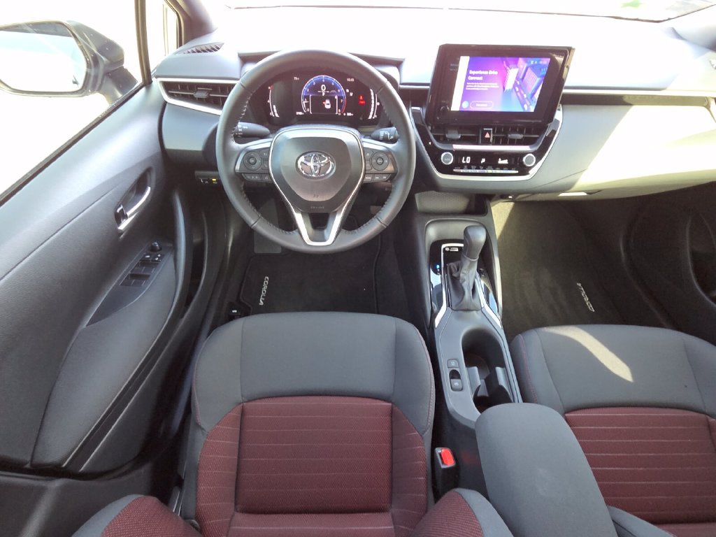 Certified 2026 Toyota Corolla SE FWD image 6