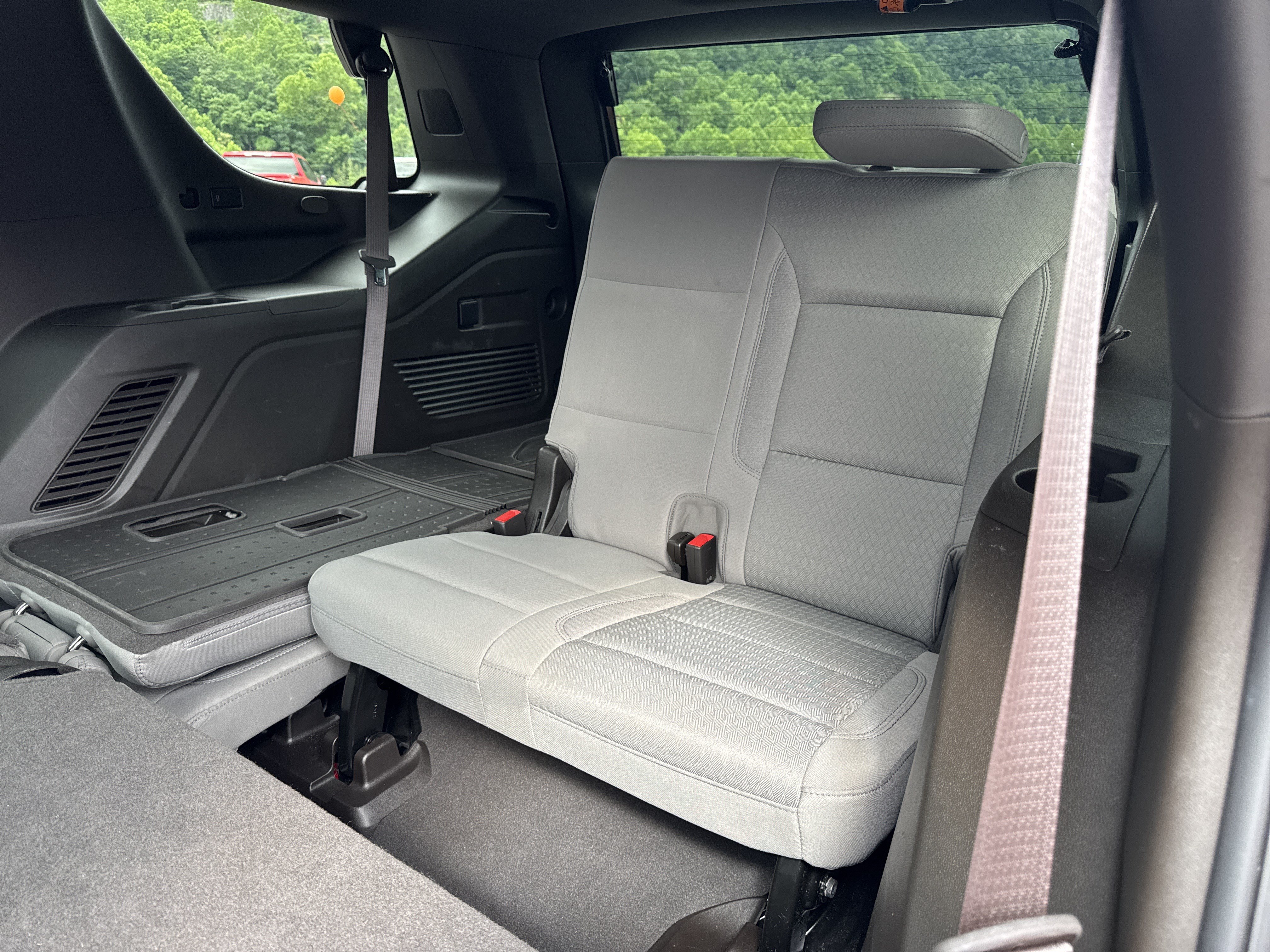 Used 2024 Chevrolet Tahoe LS w/ Driver Alert Package AWD/4WD image 18