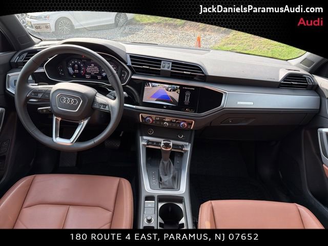 Used 2025 Audi Q3 2.0T Premium w/ Convenience Package image 14