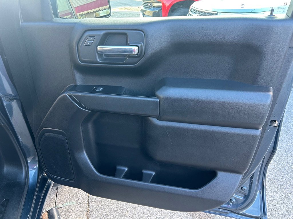 Used 2019 Chevrolet Silverado 1500 Custom w/ Custom Convenience Package image 19