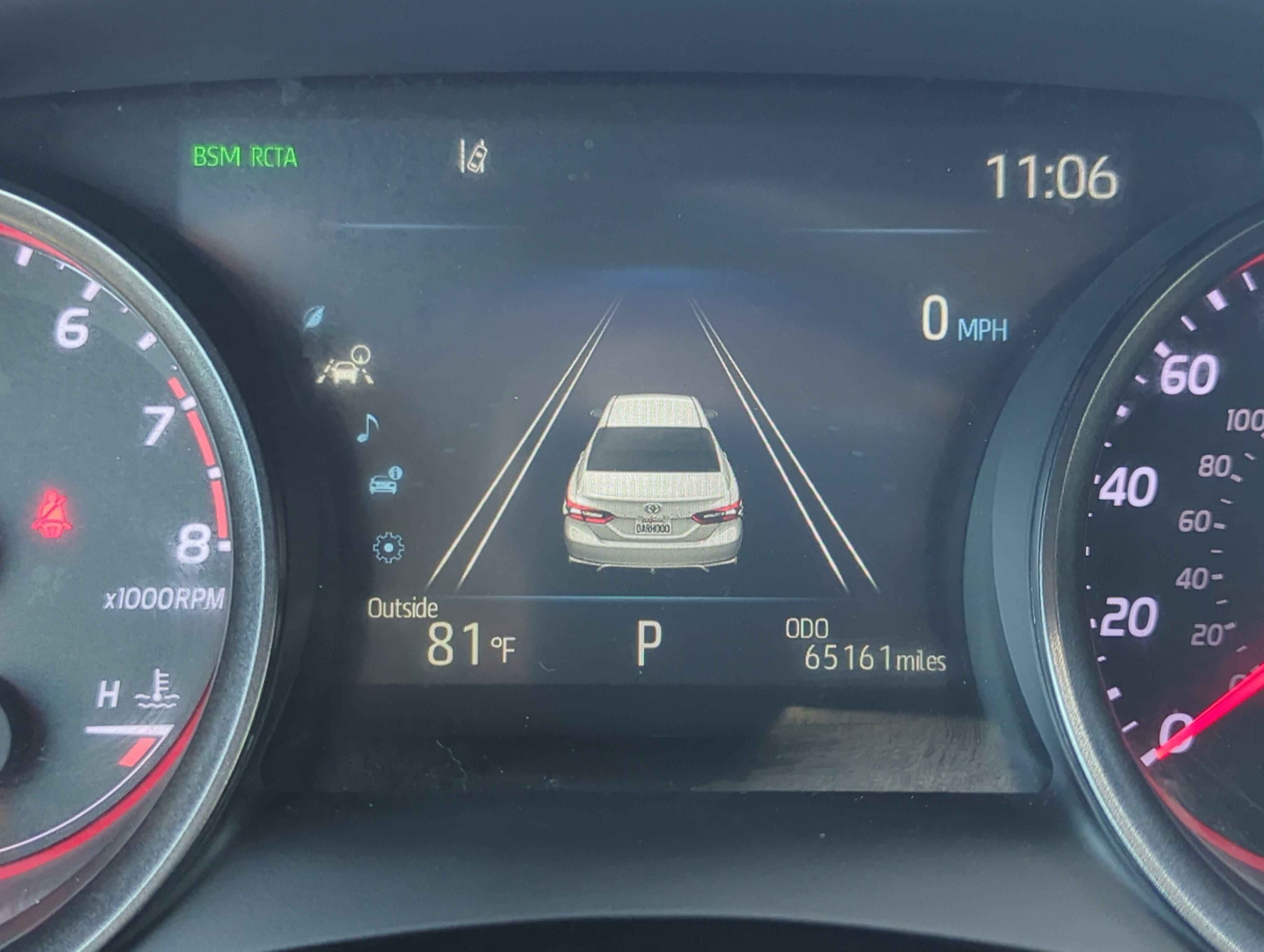 Used 2022 Toyota Camry XSE FWD image 24