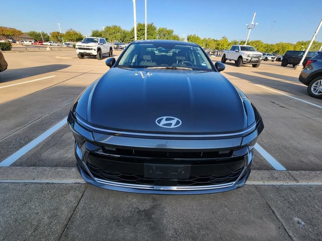 Used 2024 Hyundai Sonata SEL FWD image 2