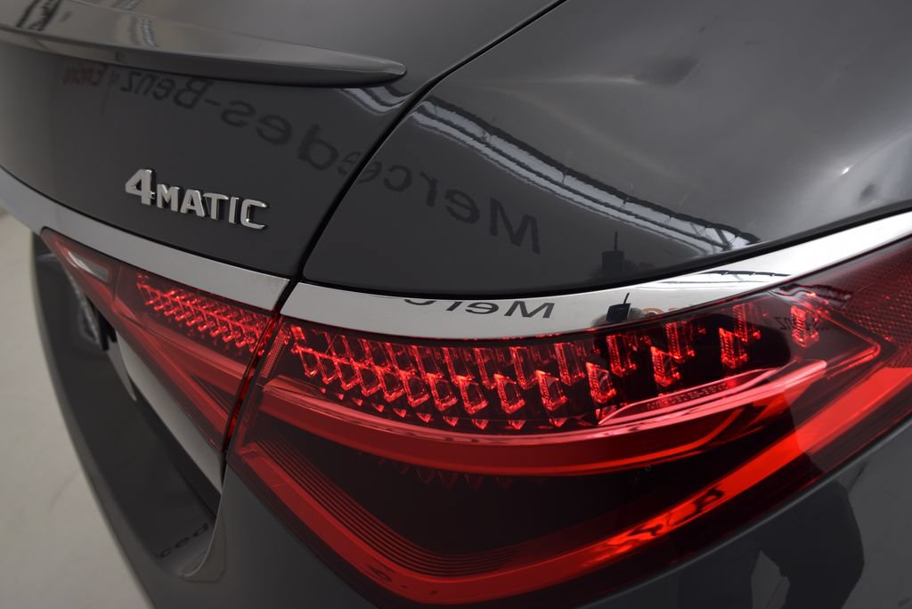 Used 2026 Mercedes-Benz S 580e 4MATIC Sedan image 13