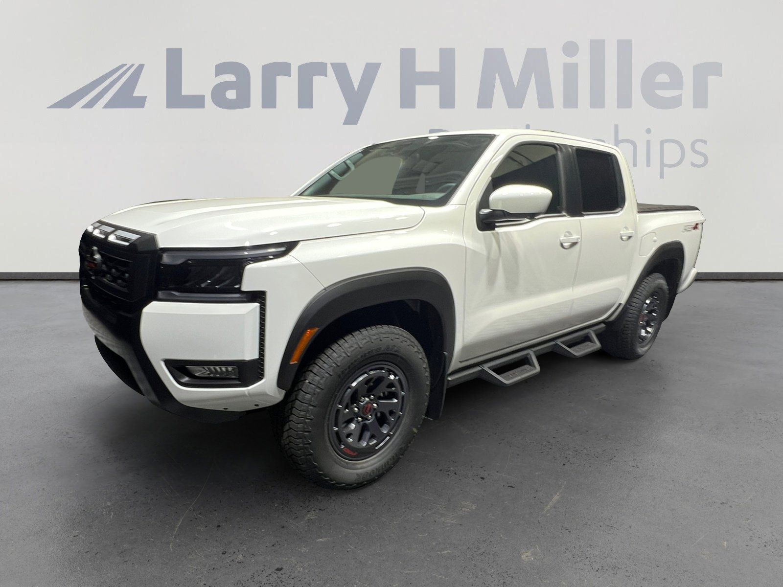 New 2026 Nissan Frontier PRO-4X image 1