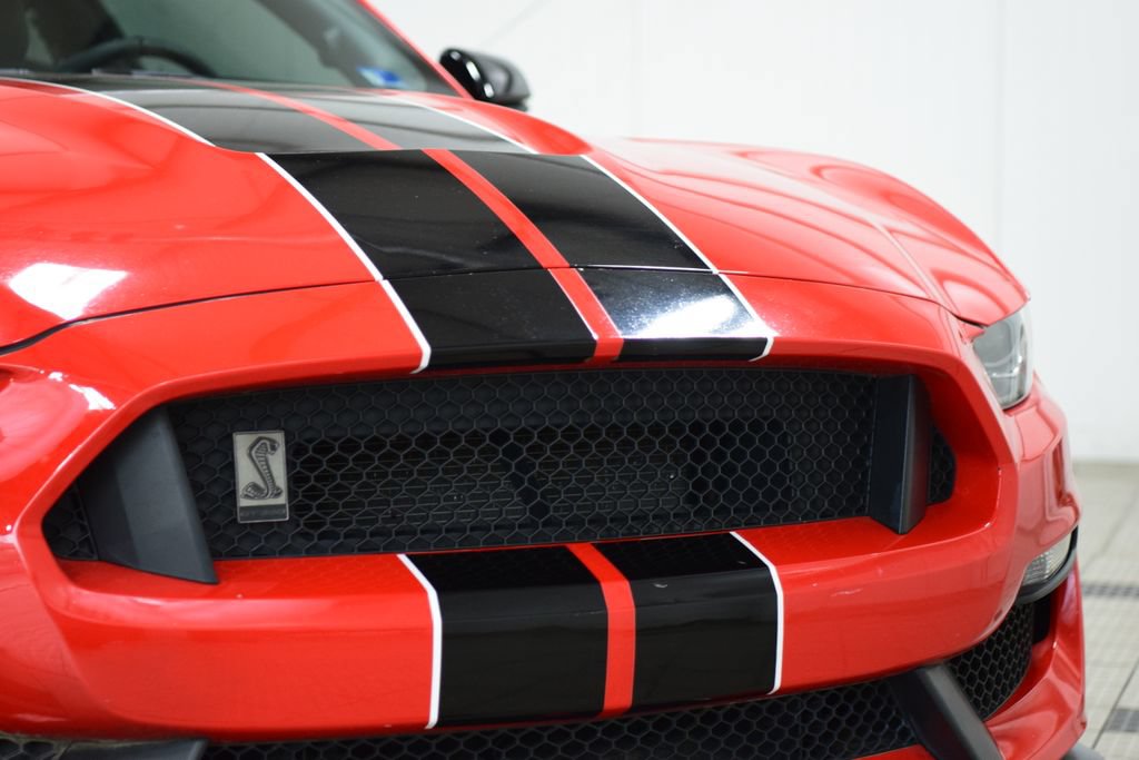 Used 2016 Ford Mustang Shelby GT350 w/ Technology Package RWD image 11