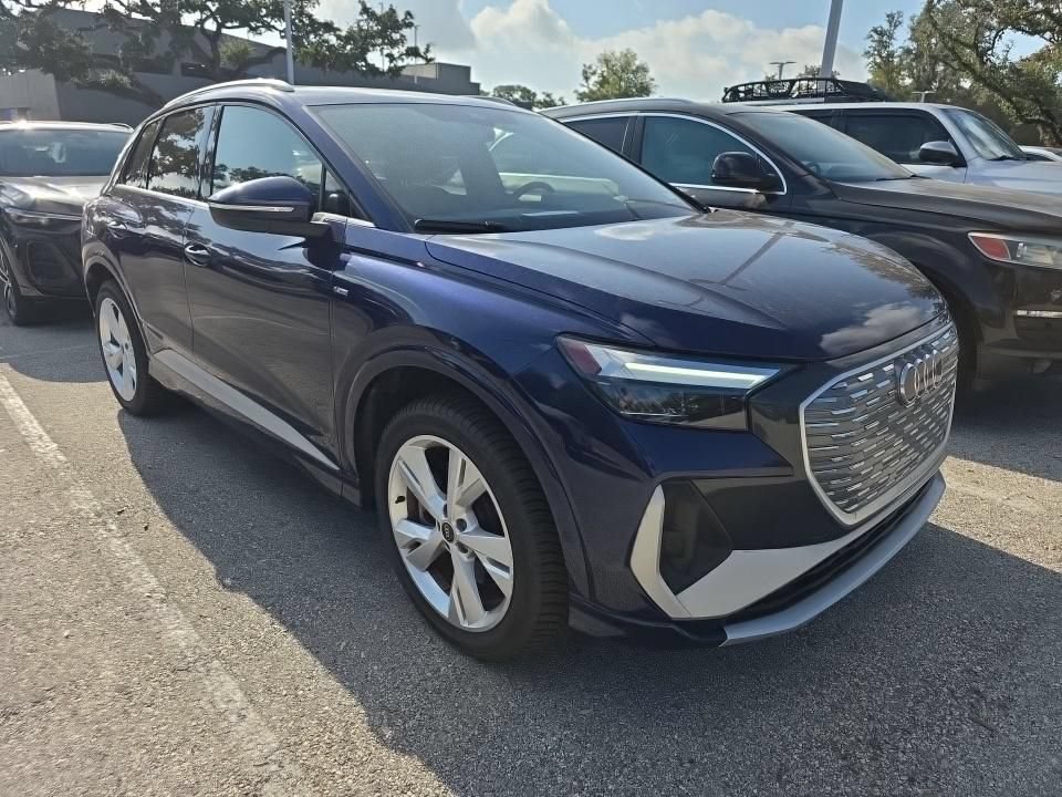 Used 2023 Audi Q4 e-tron Premium Plus w/ Premium Plus AWD/4WD image 5