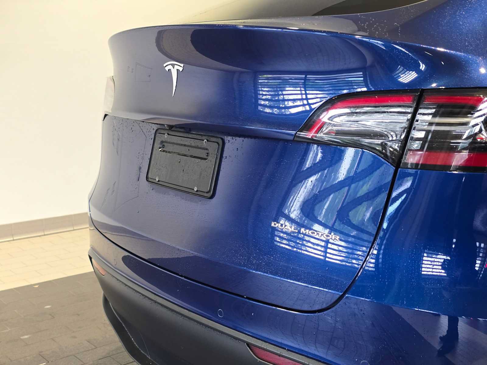 Used 2021 Tesla Model Y Long Range AWD/4WD image 15