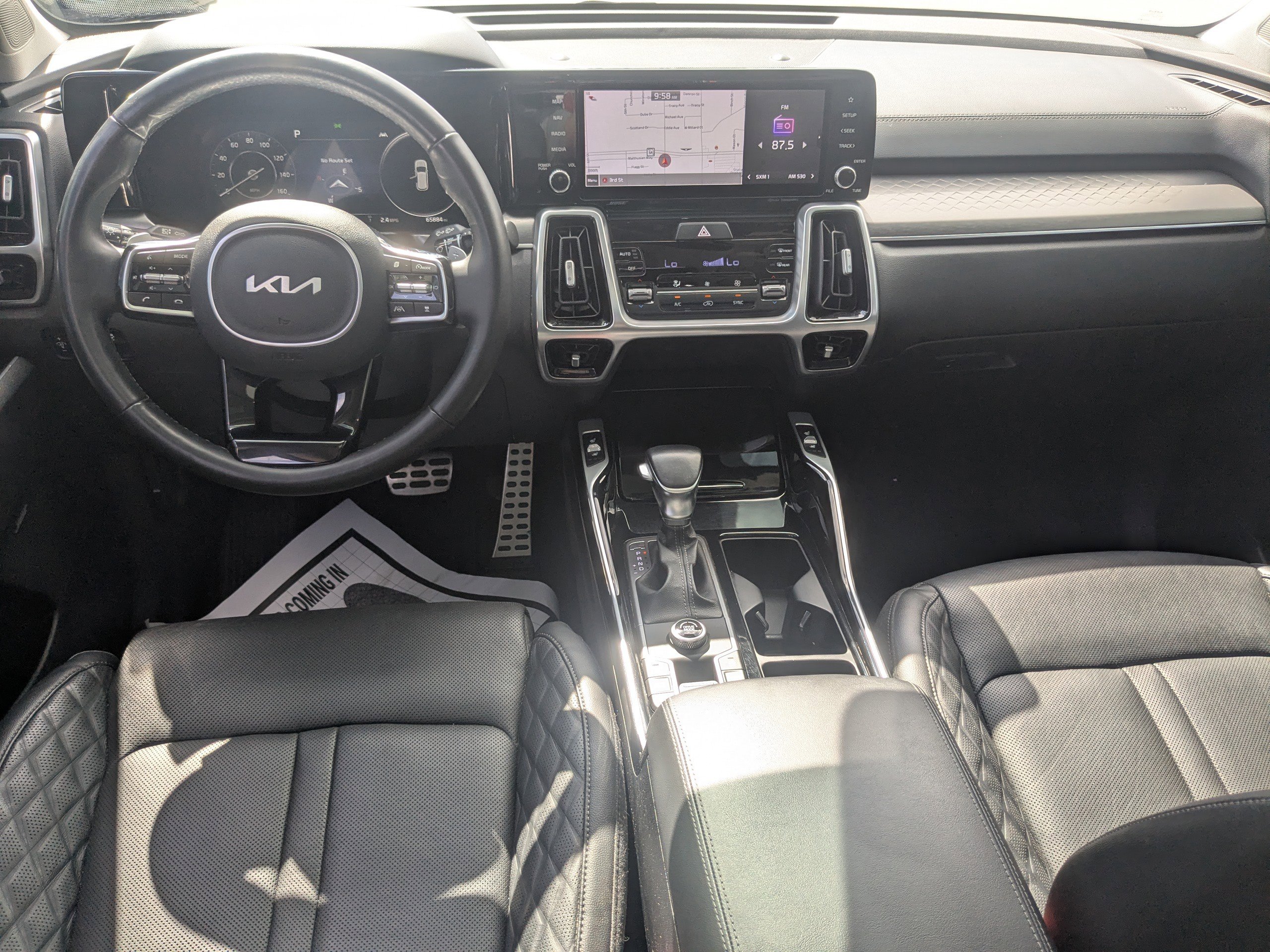 Used 2022 Kia Sorento SX image 12