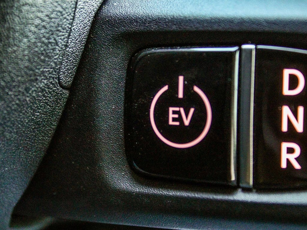 Used 2025 Kia EV9 Wind image 31