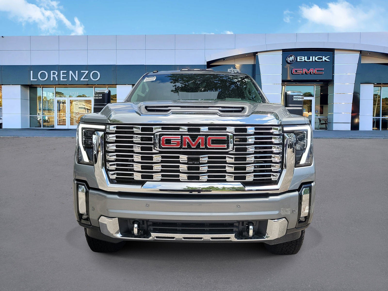 New 2026 GMC Sierra 2500 Denali w/ Denali Reserve Package AWD/4WD image 2