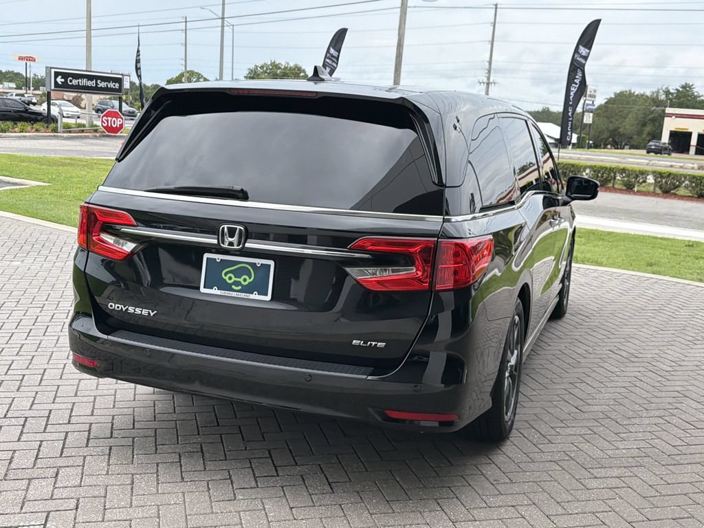 Used 2022 Honda Odyssey Elite image 8