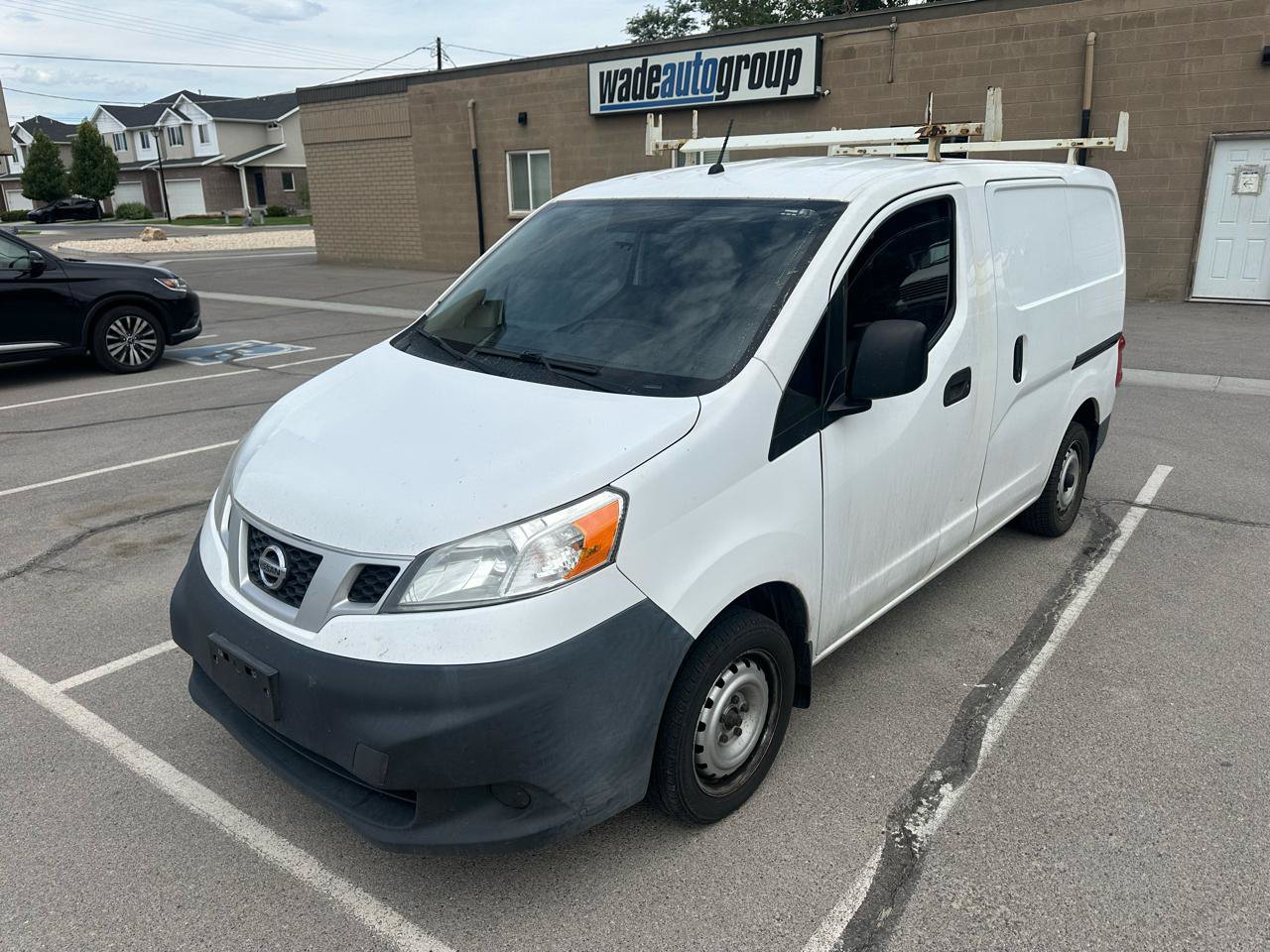 Used 2017 Nissan NV200 S w/ Back Door Glass Package FWD image 2