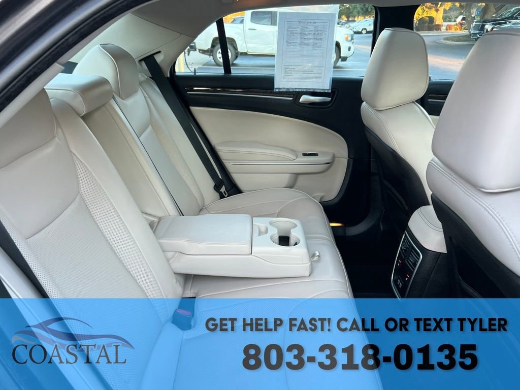 Used 2018 Chrysler 300 Limited w/ Safetytec Plus Group image 27