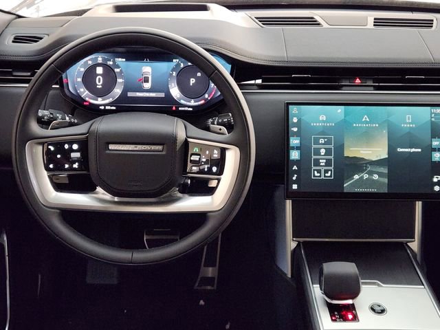 New 2025 Land Rover Range Rover SE image 25