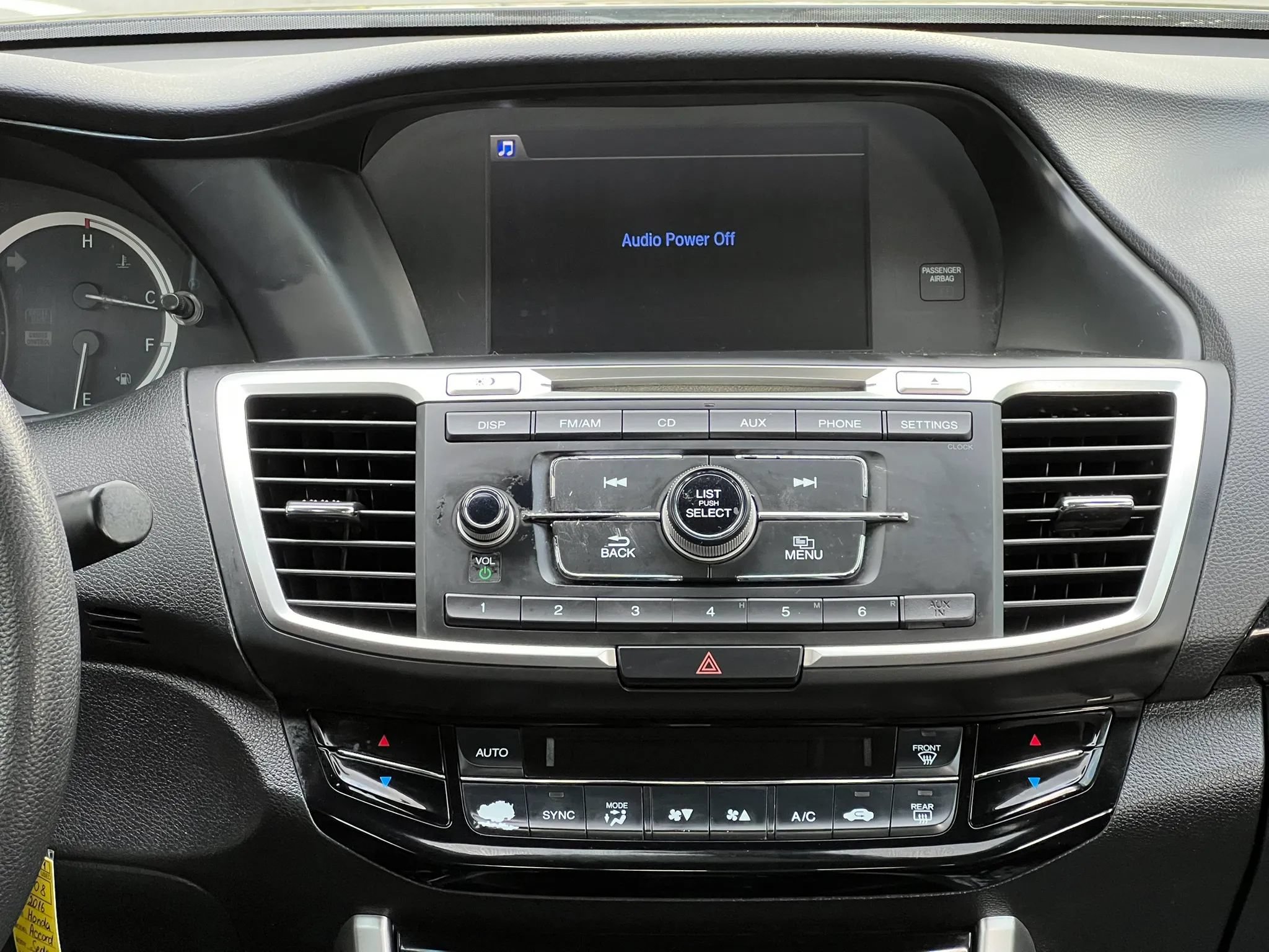 Used 2016 Honda Accord LX image 25
