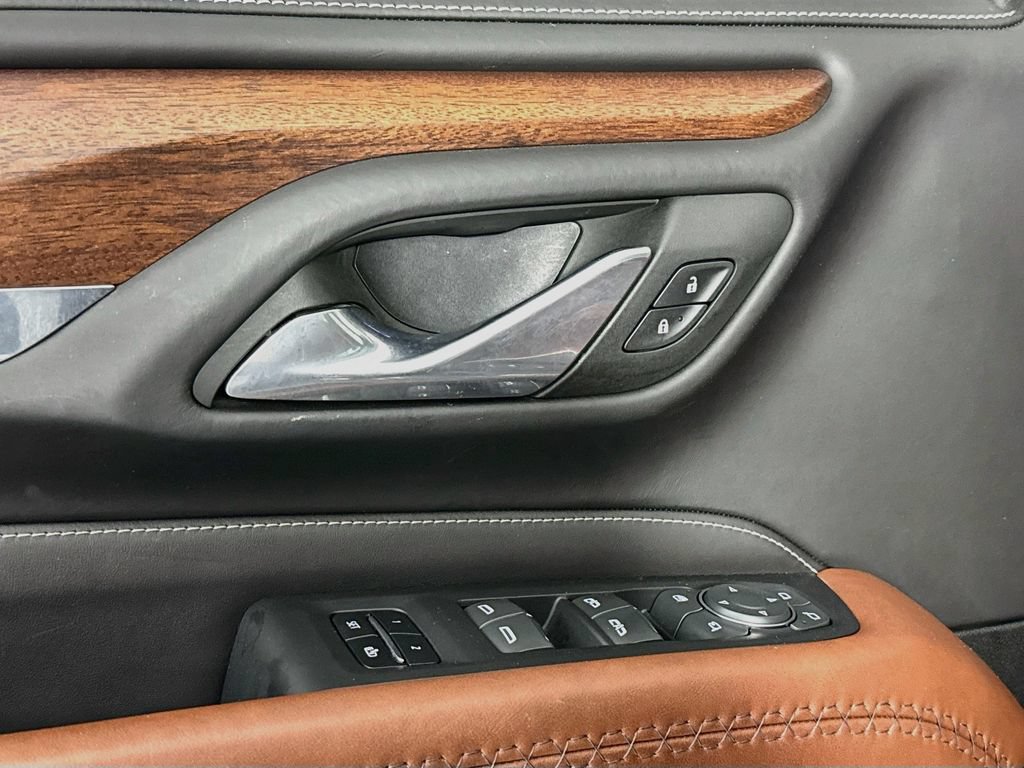 Used 2023 GMC Yukon Denali Ultimate w/ LPO, Floor Liner Package AWD/4WD image 19