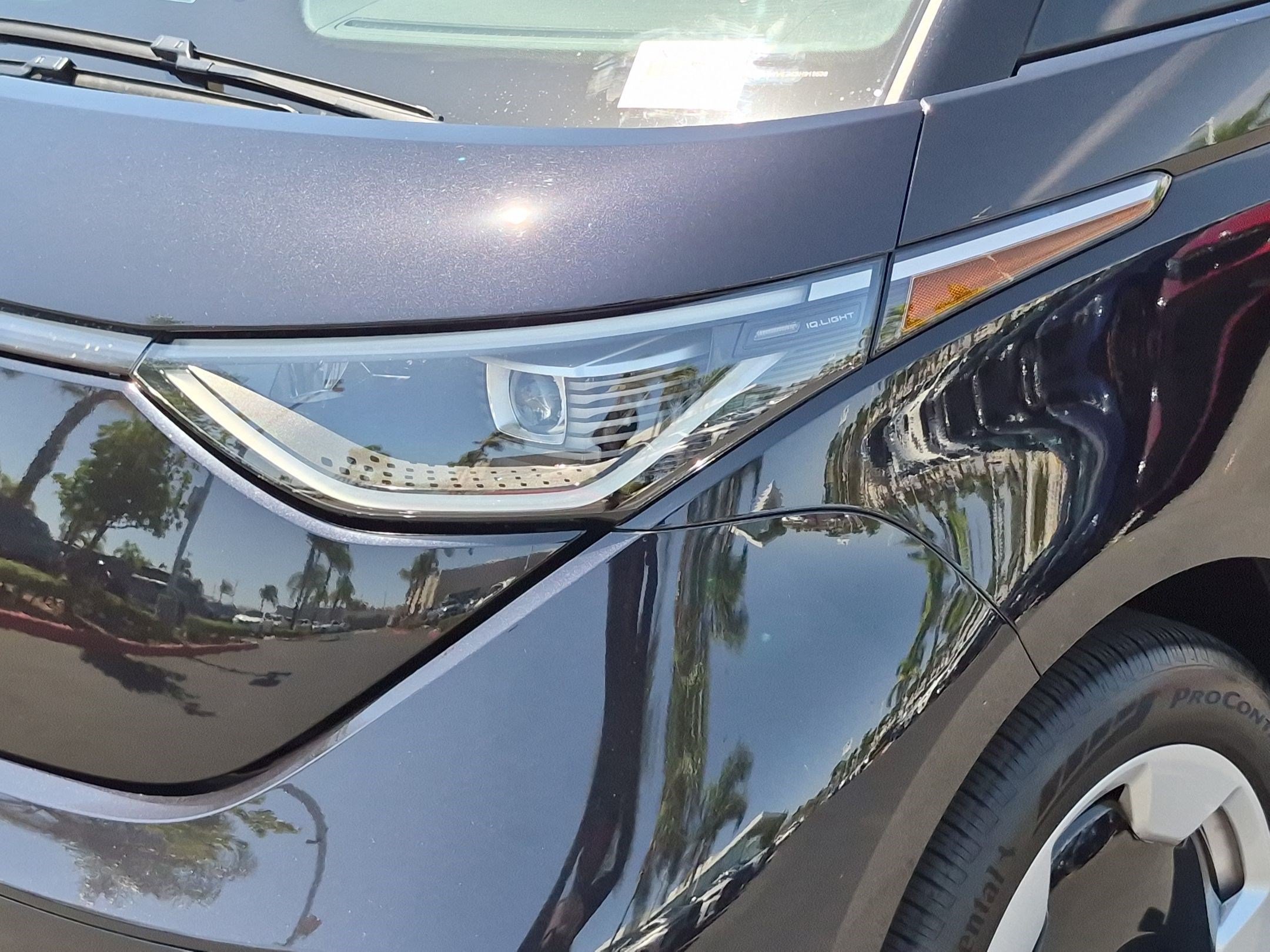 Used 2025 Volkswagen ID. Buzz Pro S RWD image 6