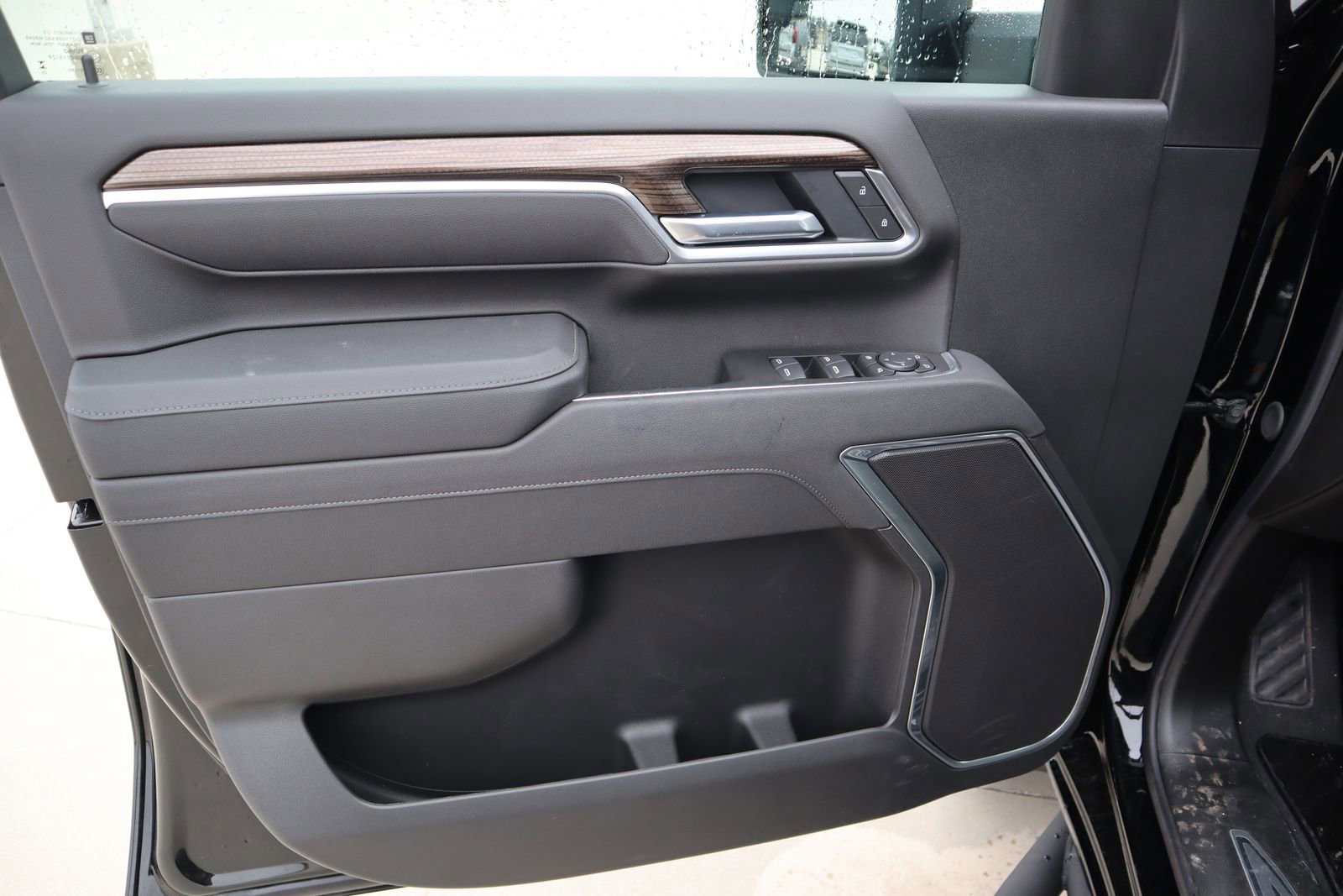 New 2026 Chevrolet Silverado 2500 LT w/ Trail Boss Package image 9