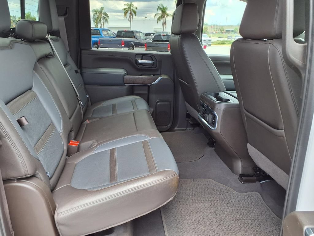 Used 2020 GMC Sierra 2500 Denali w/ Denali Ultimate Package AWD/4WD image 18