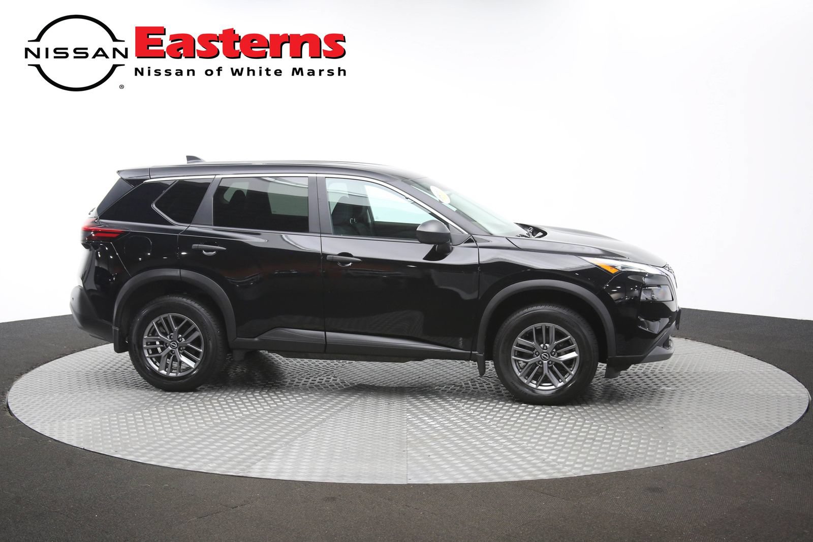 Used 2023 Nissan Rogue S AWD/4WD image 43