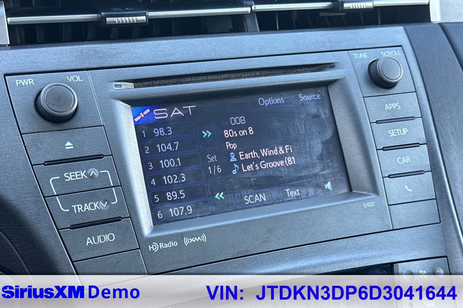 Used 2013 Toyota Prius Plug-In Hybrid image 28