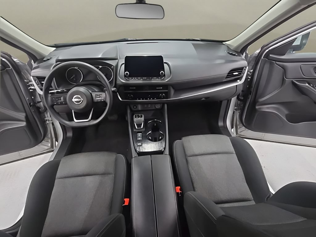Used 2024 Nissan Rogue SV FWD image 27