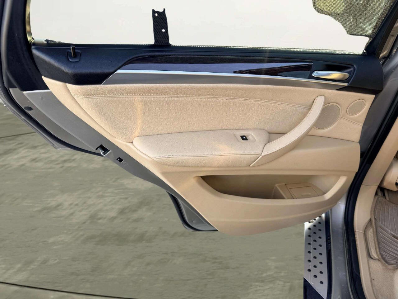 Used 2008 BMW X5 4.8i image 19