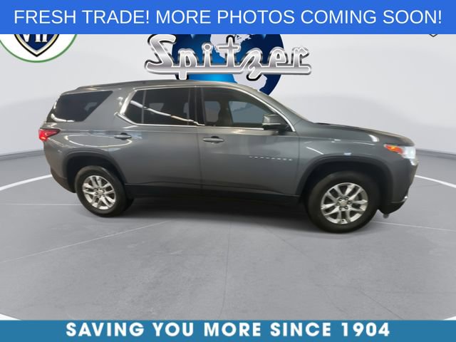 Used 2019 Chevrolet Traverse LT FWD image 2