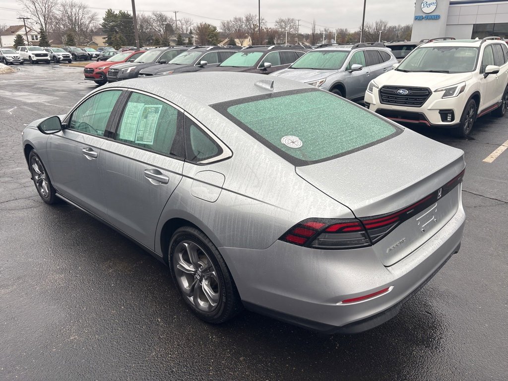 Used 2024 Honda Accord EX image 5
