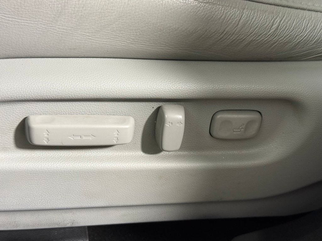 Used 2017 Honda Pilot Elite image 22