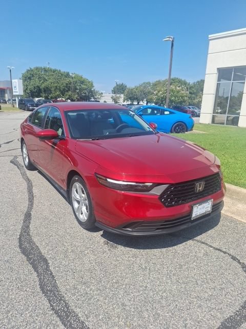 Used 2023 Honda Accord LX image 4
