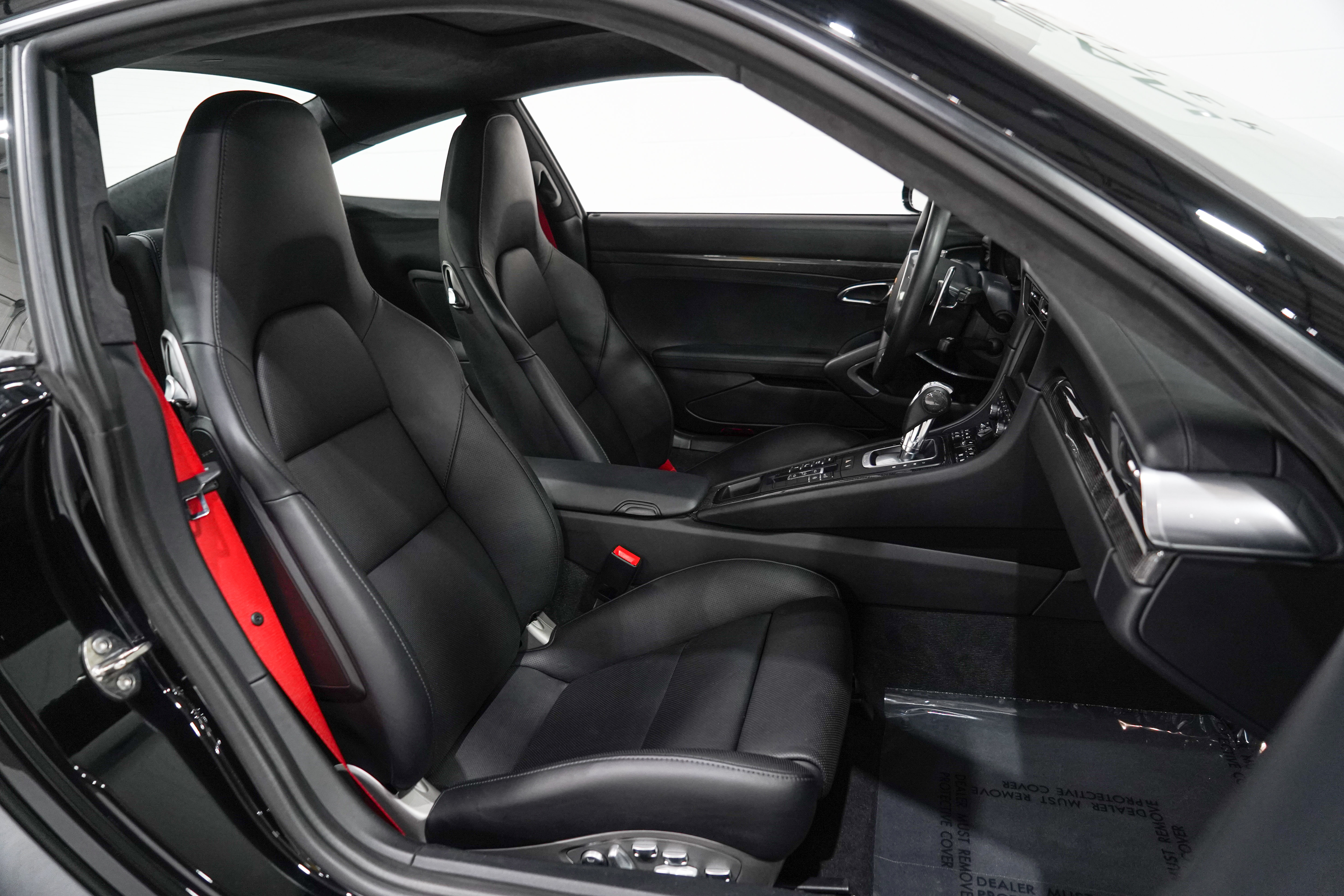 Used 2014 Porsche 911 Turbo S AWD/4WD image 15
