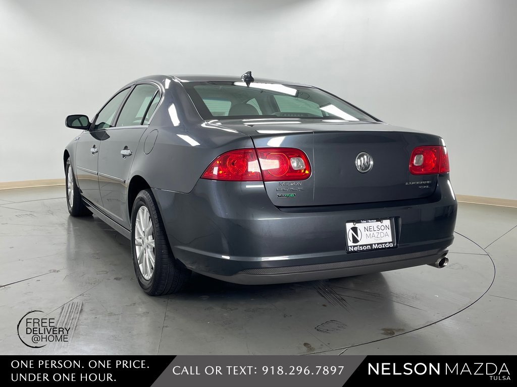 Used 2011 Buick Lucerne CXL image 8