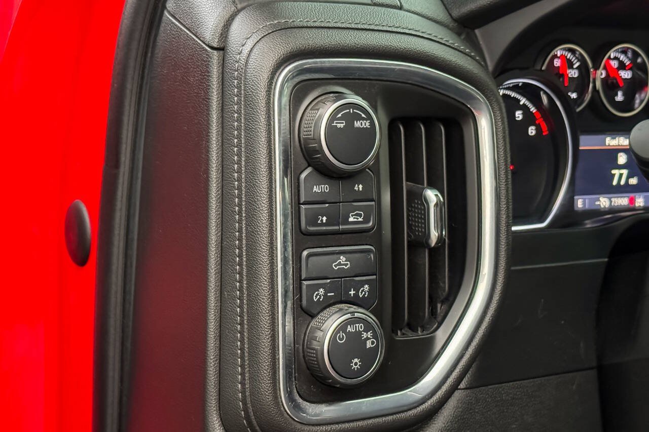 Used 2021 Chevrolet Silverado 1500 LT w/ LPO, Dark Essentials Package AWD/4WD image 28