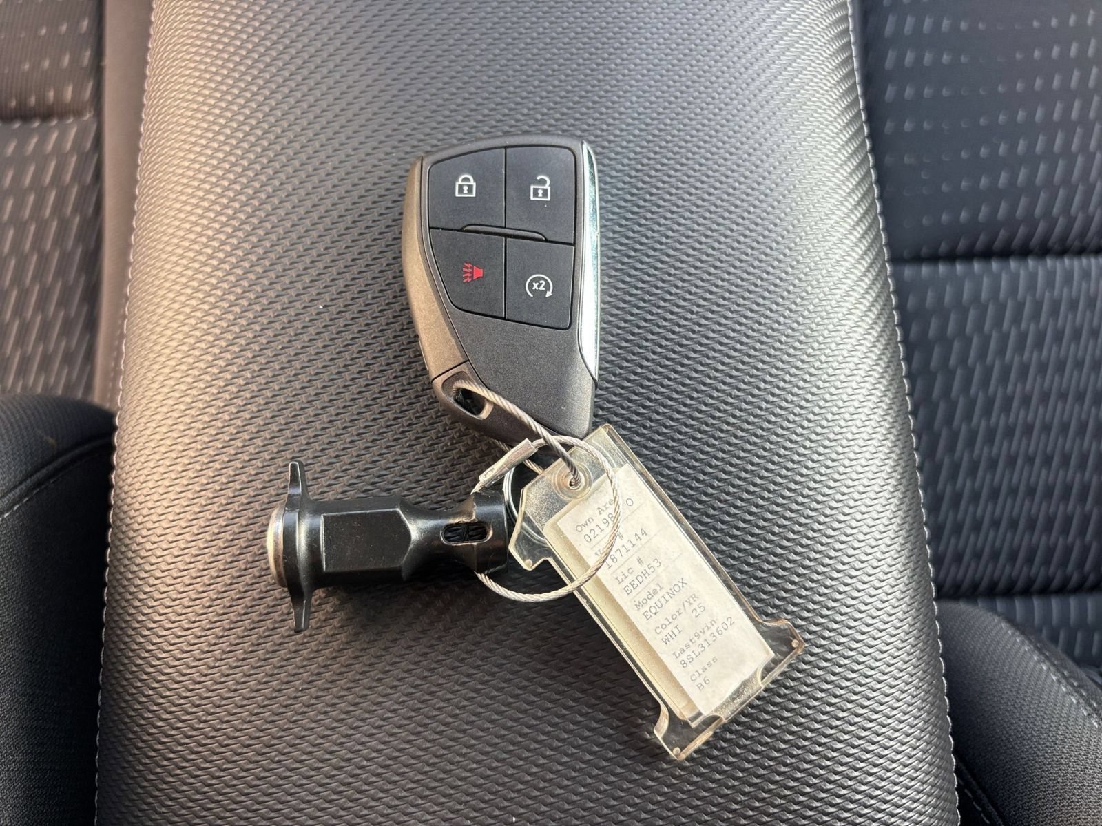 Used 2025 Chevrolet Equinox LT AWD/4WD image 22