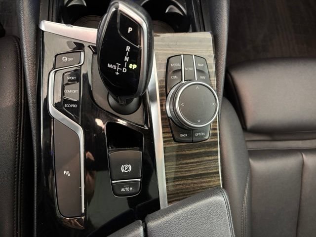 Used 2020 BMW 530i xDrive w/ Premium Package AWD/4WD image 18