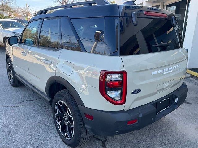 Used 2025 Ford Bronco Sport Outer Banks w/ Outer Banks Tech Package+ image 11
