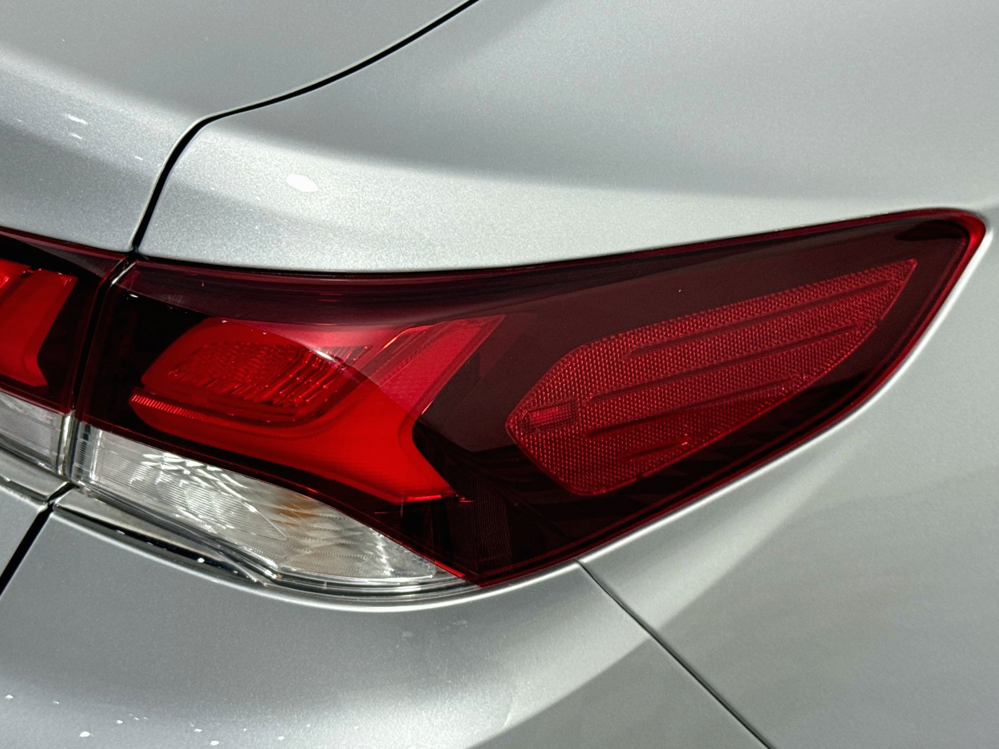 Used 2019 Hyundai Sonata Limited FWD image 32