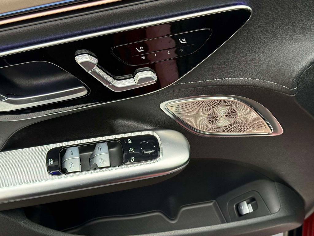 Used 2023 Mercedes-Benz EQE AMG 4MATIC Sedan image 22